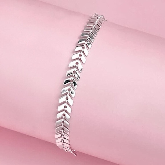 🔴𝟭𝟬/$𝟮𝟱🔴NEW Fishbone Chain Simple Anklet - Picture 7 of 15